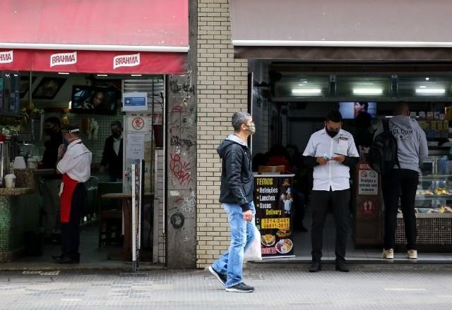 Imagem da noticia São Paulo prorroga fase de transição da quarentena até 15 de julho