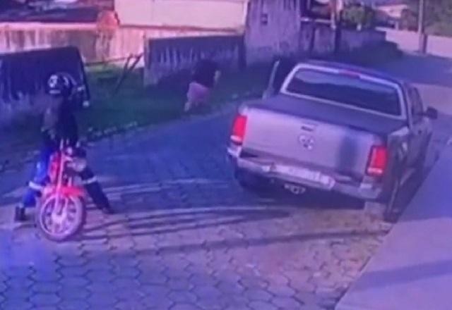 Imagem da noticia Advogado é morto, na porta de casa, com oito tiros