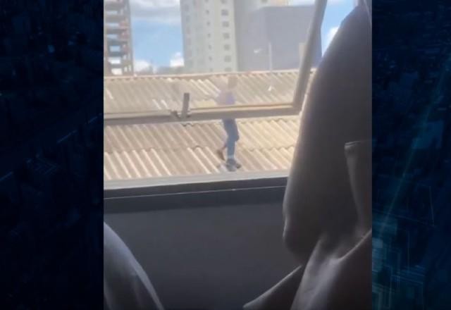 Imagem da noticia Homem em surto invade hospital e ameaça pacientes com faca em BH