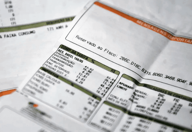 SBT News na TV: Conta de luz fica mais cara em julho; Massa de ar frio derruba temperaturas no Sul SBT News na TV: Conta de luz fica mais cara em julho; Massa de ar frio derruba temperaturas no Sul