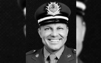 Bombeiro que morreu tentando salvar homem em rio de Santa Catarina é identificado Bombeiro que morreu tentando salvar homem em rio de Santa Catarina é identificado