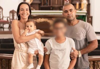 Adolescente de 14 anos que matou família era tranquilo e calado, diz tia Adolescente de 14 anos que matou família era tranquilo e calado, diz tia