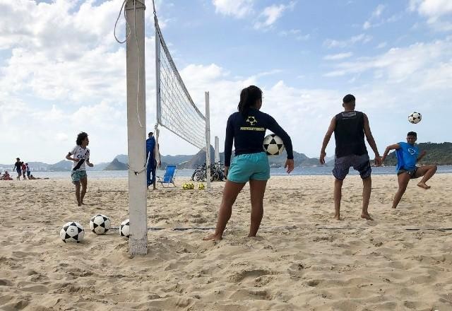 Imagem da noticia Índice de transmissão da covid-19 é considerado baixo no Rio de Janeiro