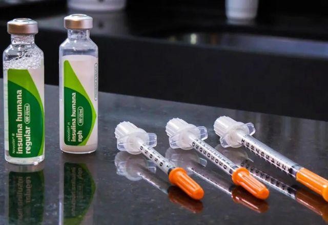 Imagem da noticia Saúde conclui compra de insulina e antecipa entrega de 400 mil doses no SUS