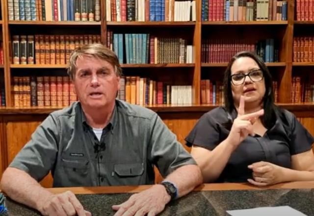 Imagem da noticia Bolsonaro acusa TSE de ignorar sugestões das Forças Armadas sobre eleições