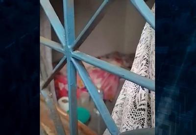 Idosa de 73 anos abandonada e em cárcere é resgatada Idosa de 73 anos abandonada e em cárcere é resgatada