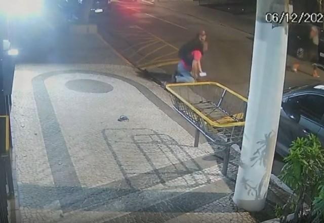 Imagem da noticia Assaltante que aplicava mata-leão para roubar celulares é preso em SP