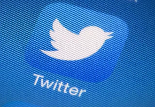 Twitter diz que voltará a permitir propaganda política na plataforma Twitter diz que voltará a permitir propaganda política na plataforma