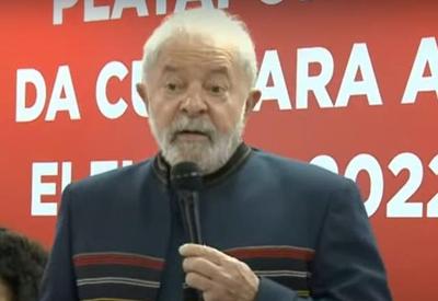 Lula diz que, se eleito, vai tirar militares comissionados do governo Lula diz que, se eleito, vai tirar militares comissionados do governo
