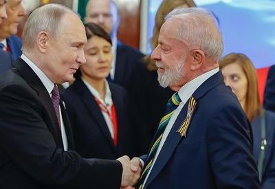 Lula recebe novo telefonema de Putin; presidente russo disse que reunião com Trump foi positiva Lula recebe novo telefonema de Putin; presidente russo disse que reunião com Trump foi positiva