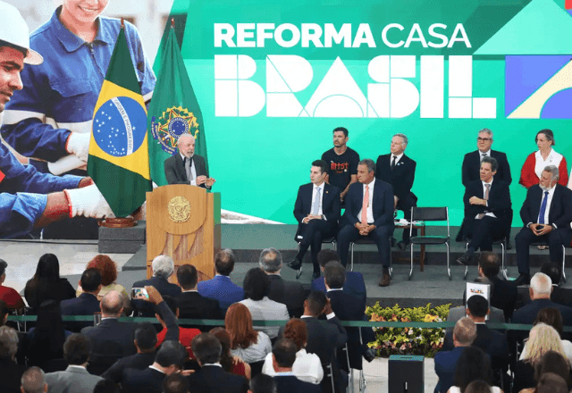 Imagem da noticia Em aceno à classe média, Lula lança programa de crédito para reformas de casas