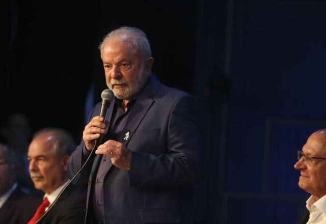 Imagem da noticia Lula sobre golpistas: "Terão direito de se defender, mas serão punidos"