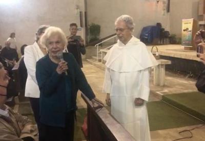 Dama dos direitos humanos no Brasil chega aos 100 anos Dama dos direitos humanos no Brasil chega aos 100 anos