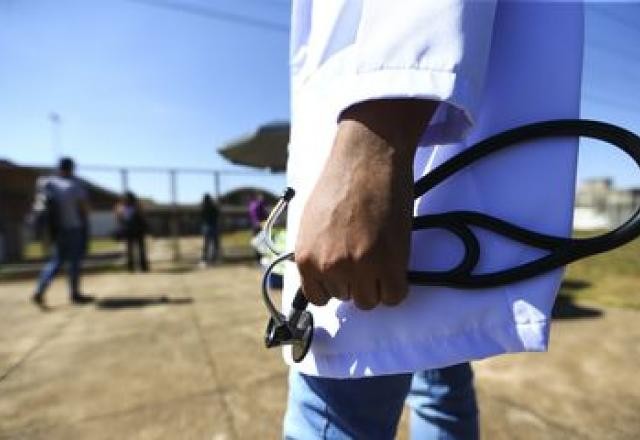 Imagem da noticia Acaba hoje o prazo para municípios aderirem ao programa Mais Médicos