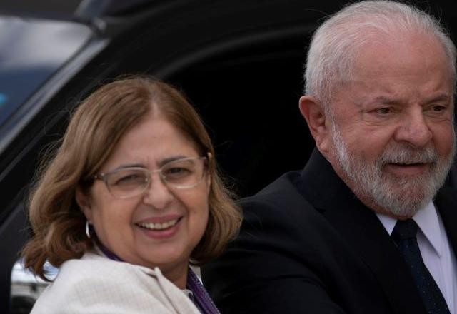 Imagem da noticia Lula sanciona lei que assegura igualdade salarial entre mulheres e homens