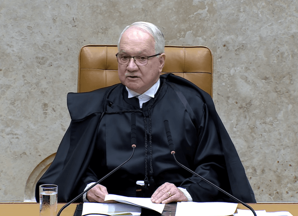 Imagem da noticia Fachin vê ameaça à independência judicial do Brasil