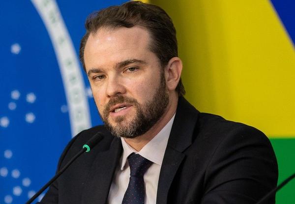 Imagem da notícia: Durigan ouve bancos sobre medida dos EUA e terrorismo