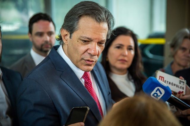 Imagem da noticia Haddad reforça foco em regulamentar reforma tributária antes do recesso do Congresso