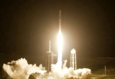 SpaceX lança missão Polaris Dawn para a primeira caminhada espacial com civis SpaceX lança missão Polaris Dawn para a primeira caminhada espacial com civis