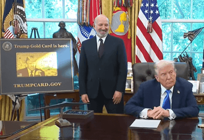 Trump lança “Gold Card”, visto de residência nos EUA em troca de US$ 1 milhão Trump lança “Gold Card”, visto de residência nos EUA em troca de US$ 1 milhão