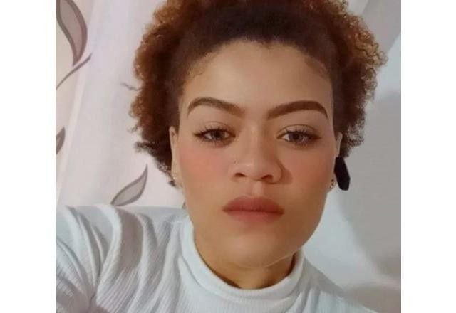 Imagem da noticia Feminicídio: Jovem de 22 anos teve pulsos cortados, no Rio