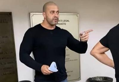 Silveira será investigado por se negar a usar máscara  no IML do Rio Silveira será investigado por se negar a usar máscara  no IML do Rio