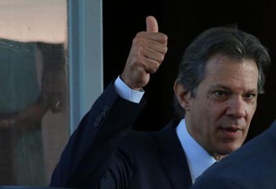 "O Brasil tem de voltar a crescer", diz Haddad após nota da S&P "O Brasil tem de voltar a crescer", diz Haddad após nota da S&P