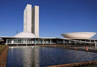 Senado aprova em 2º turno PEC que limita decisões individuais de ministros do Supremo Senado aprova em 2º turno PEC que limita decisões individuais de ministros do Supremo