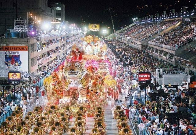 Imagem da noticia Comitê científico do Rio recomenda Carnaval sem restrições em 2022