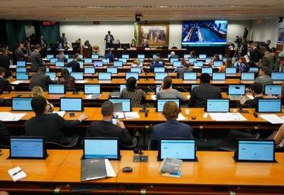 Câmara oficializa instalação de comissões permanentes nesta quarta (19); veja quem são os novos presidentes Câmara oficializa instalação de comissões permanentes nesta quarta (19); veja quem são os novos presidentes