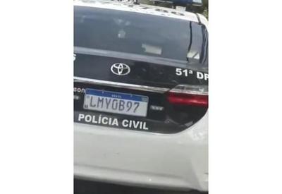 Polícia Civil do Rio investiga cenas de sexo dentro de viatura Polícia Civil do Rio investiga cenas de sexo dentro de viatura