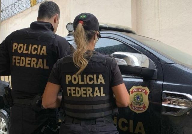 Imagem da noticia PF cumpre novos mandados no caso de prefeito suspeito de corrupção em Pernambuco