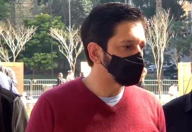 Imagem da noticia Vacinação para 28 e 29 anos está 'desconfirmada', diz prefeito de SP