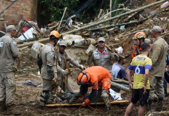 Imagem da noticia Alerj anuncia doação de R$ 30 milhões para amparar vítimas em Petrópolis