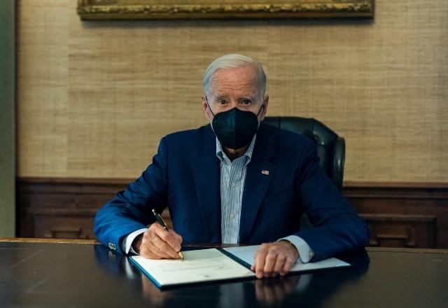 Imagem da noticia Paxlovid: antiviral usado por Biden pode ter causado efeito "rebote"