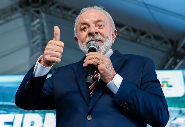 Imagem da noticia Após sanções dos EUA a Moraes e confirmação de tarifas, Lula afirma que "sem soberania, o Brasil não existiria"