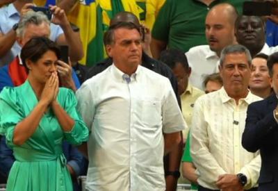 Bolsonaro seguiu só parte do roteiro que aliados queriam para o discurso Bolsonaro seguiu só parte do roteiro que aliados queriam para o discurso
