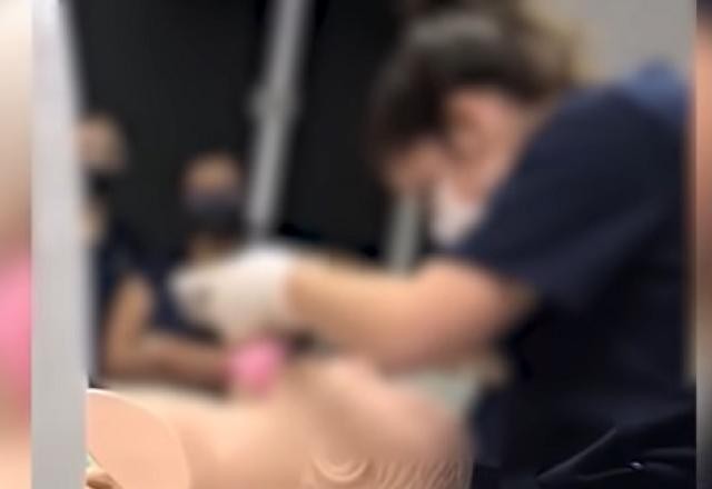 Imagem da noticia Professor de medicina questiona aluna se prefere ser estuprada "no seco"