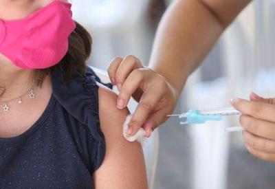 Butantan envia à Saúde 1 milhão de doses da CoronaVac para vacinação de crianças Butantan envia à Saúde 1 milhão de doses da CoronaVac para vacinação de crianças