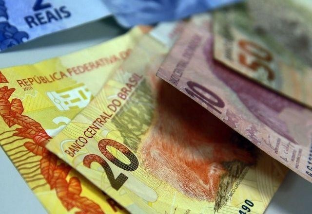 Imagem da noticia Atualização no CadÚnico será necessária para receber Auxílio Brasil