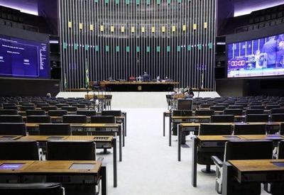 PL que regulamenta cassino debate retorno de fumódromos em estabelecimentos PL que regulamenta cassino debate retorno de fumódromos em estabelecimentos