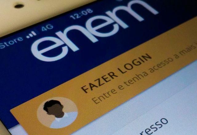 Imagem da noticia Estudantes têm até hoje para pagar taxa de inscrição do Enem