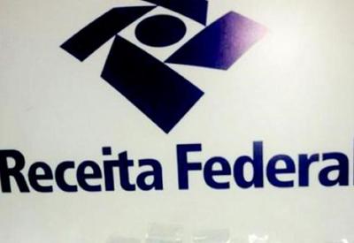 Receita abriu apuração depois de pedido da defesa de Flávio Bolsonaro Receita abriu apuração depois de pedido da defesa de Flávio Bolsonaro