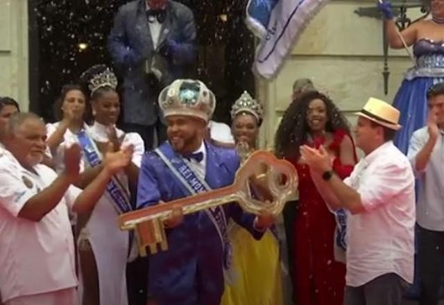 Imagem da noticia Rei Momo recebe a chave da cidade e declara aberto carnaval no Rio
