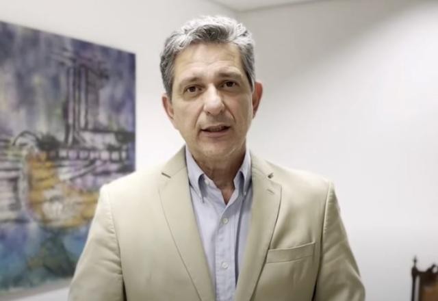 Imagem da noticia Senador diz esperar que Torres "revele todo o esquema" do 8/1 à CPMI