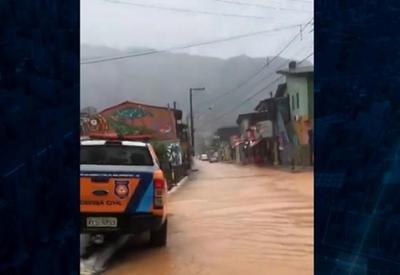 Alerta: risco de temporais preocupa o litoral norte de São Paulo Alerta: risco de temporais preocupa o litoral norte de São Paulo