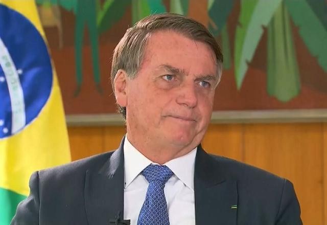 Imagem da noticia "Estou na UTI, não morri ainda", diz Bolsonaro sobre inelegibilidade