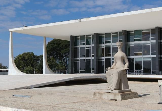 Imagem da noticia STF forma maioria pelo afastamento de Ibaneis Rocha