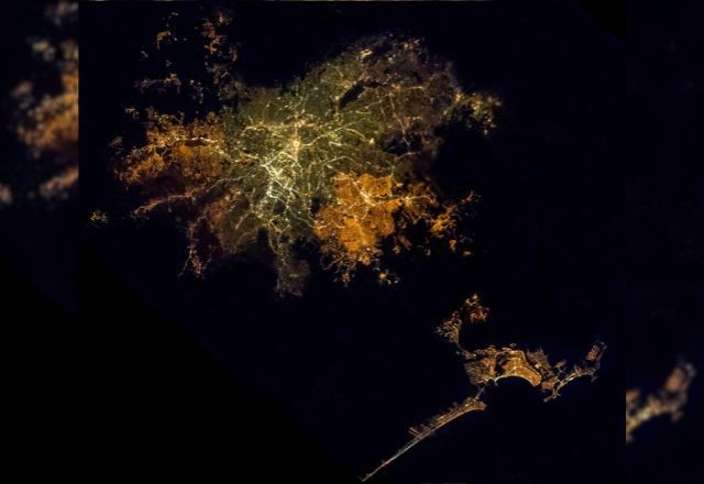 Imagem da noticia Astronauta da Nasa compartilha foto noturna de São Paulo registrada do espaço