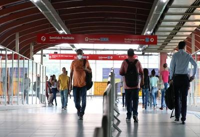 São Paulo promove blitz de prevenção contra o novo coronavírus São Paulo promove blitz de prevenção contra o novo coronavírus